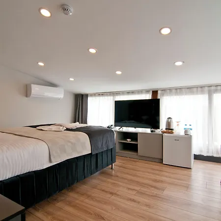 Demhat Old * Isztambul