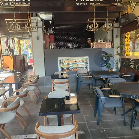 Ξενοδοχείο Demhat Old